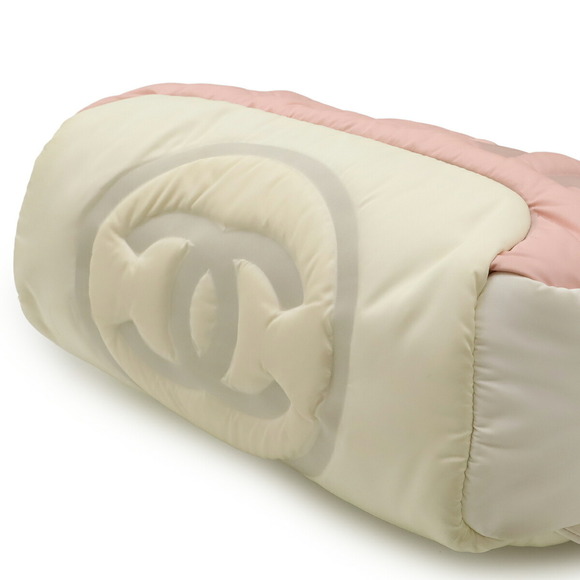 CHANEL Pink Logo Pouch - Picture 4 of 9